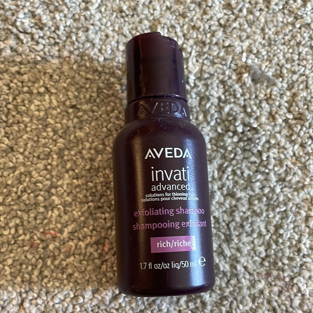 invati advanced™ exfoliating shampoo rich